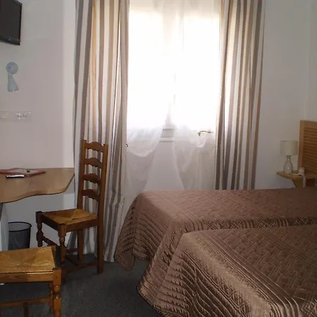 Hotel L Ander Saint-Flour (Cantal)