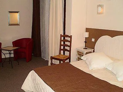 Hotel L Ander 3*